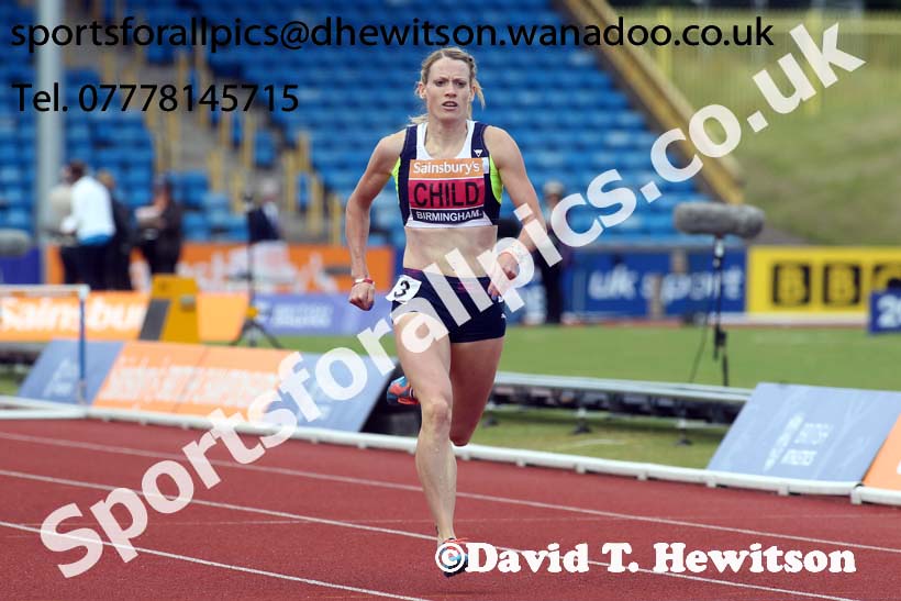 Eiledh Child (Pitreavie) wins 400 metres hurdles, 2014 Sainsbury's British Championships. Photo: David T. Hewitson/Sports for All Pics
